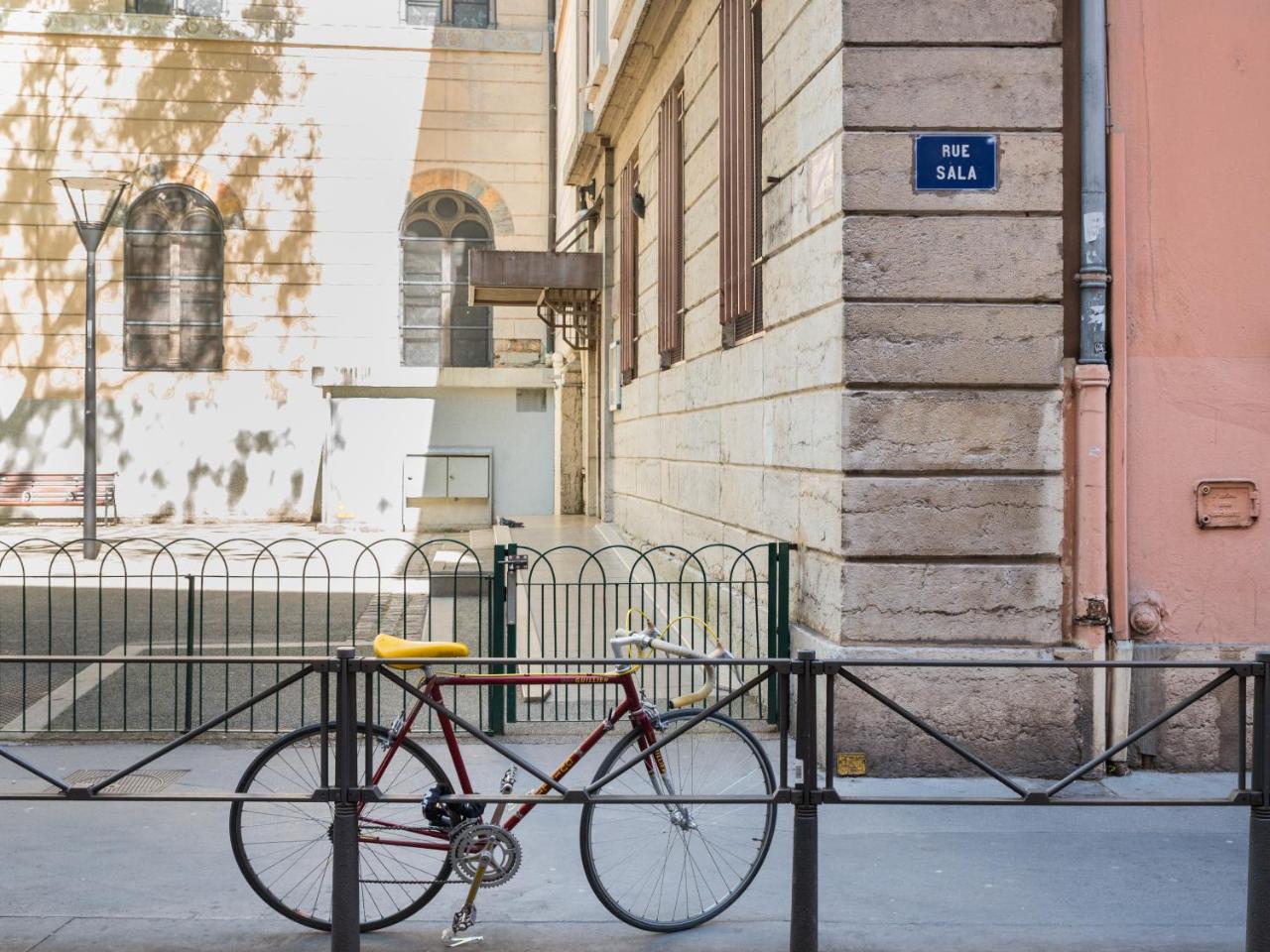 Mihotel Bizolon Lyon Eksteriør bilde